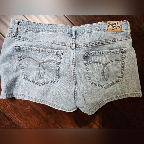 Paris Blues women's jean shorts size 9 - Picture 3 of 3